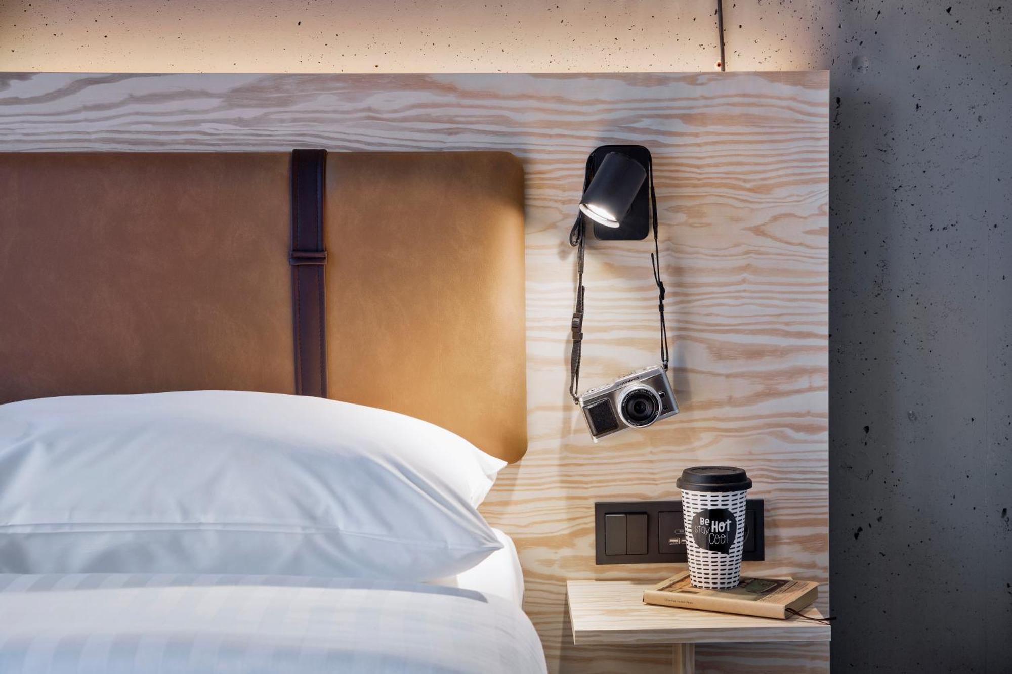 Moxy Duesseldorf South Hotel Luaran gambar