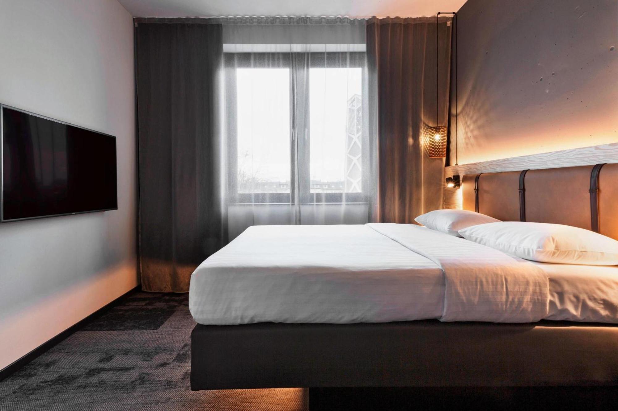 Moxy Duesseldorf South Hotel Luaran gambar