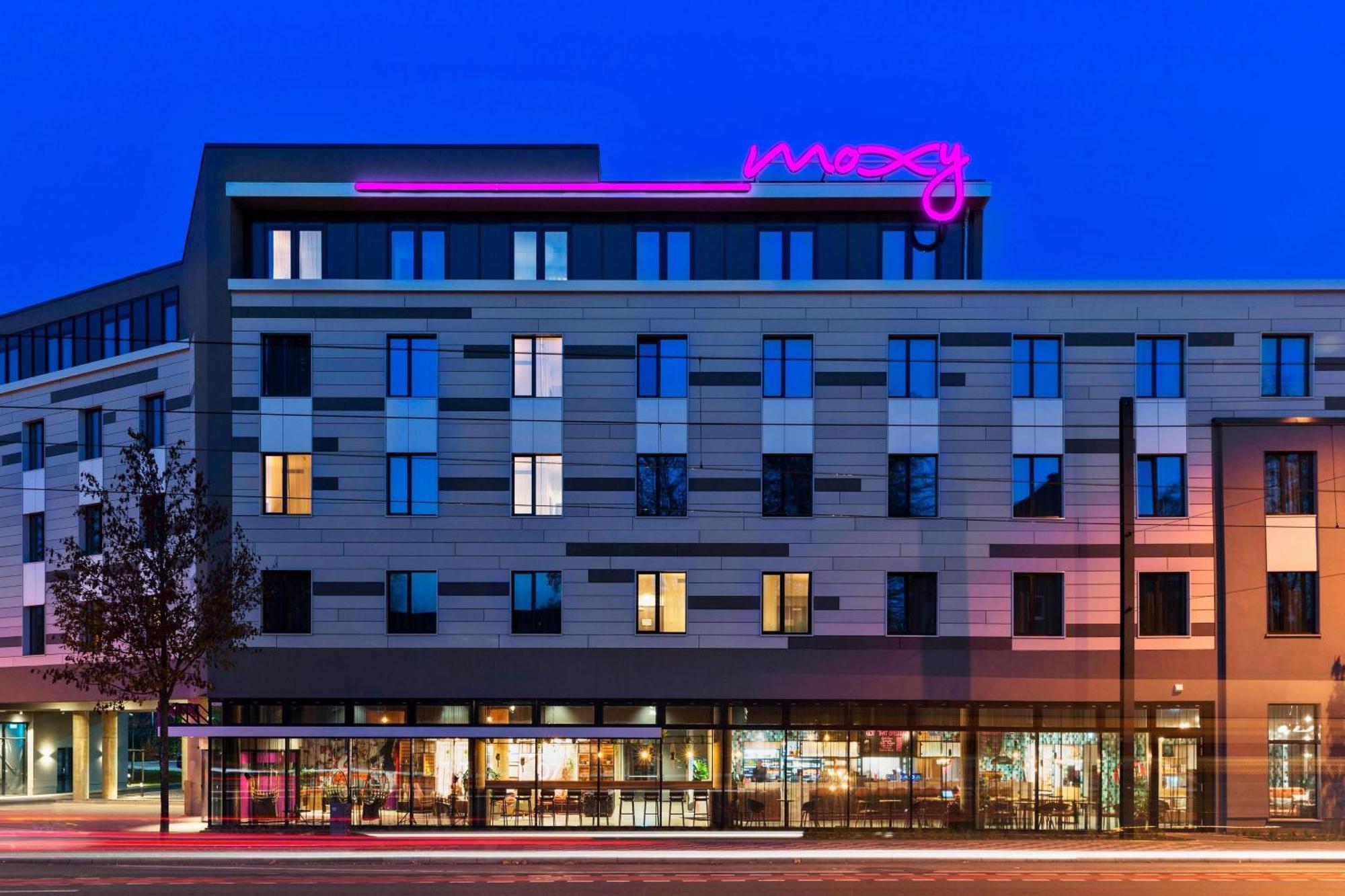 Moxy Duesseldorf South Hotel Luaran gambar