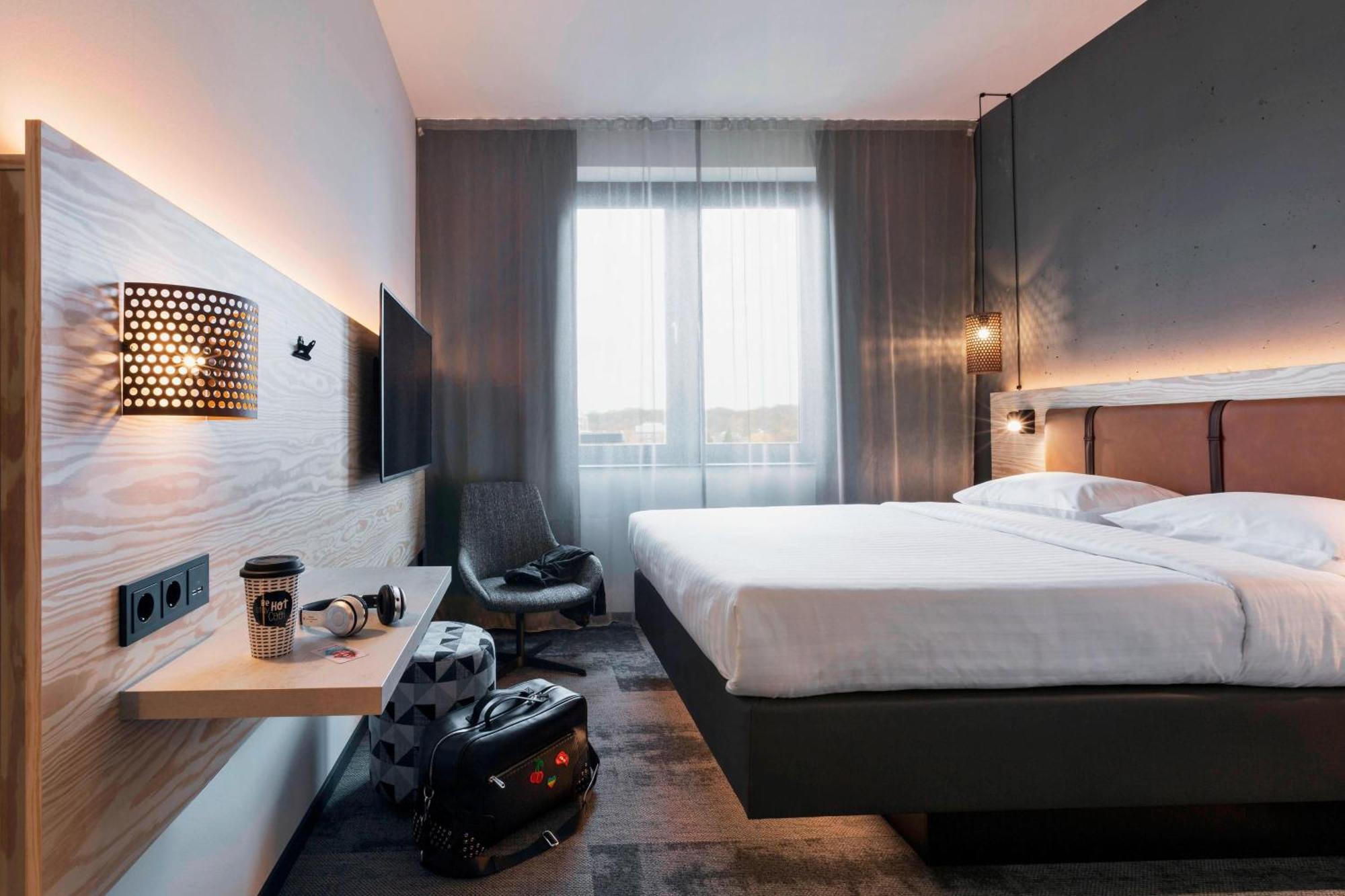 Moxy Duesseldorf South Hotel Luaran gambar