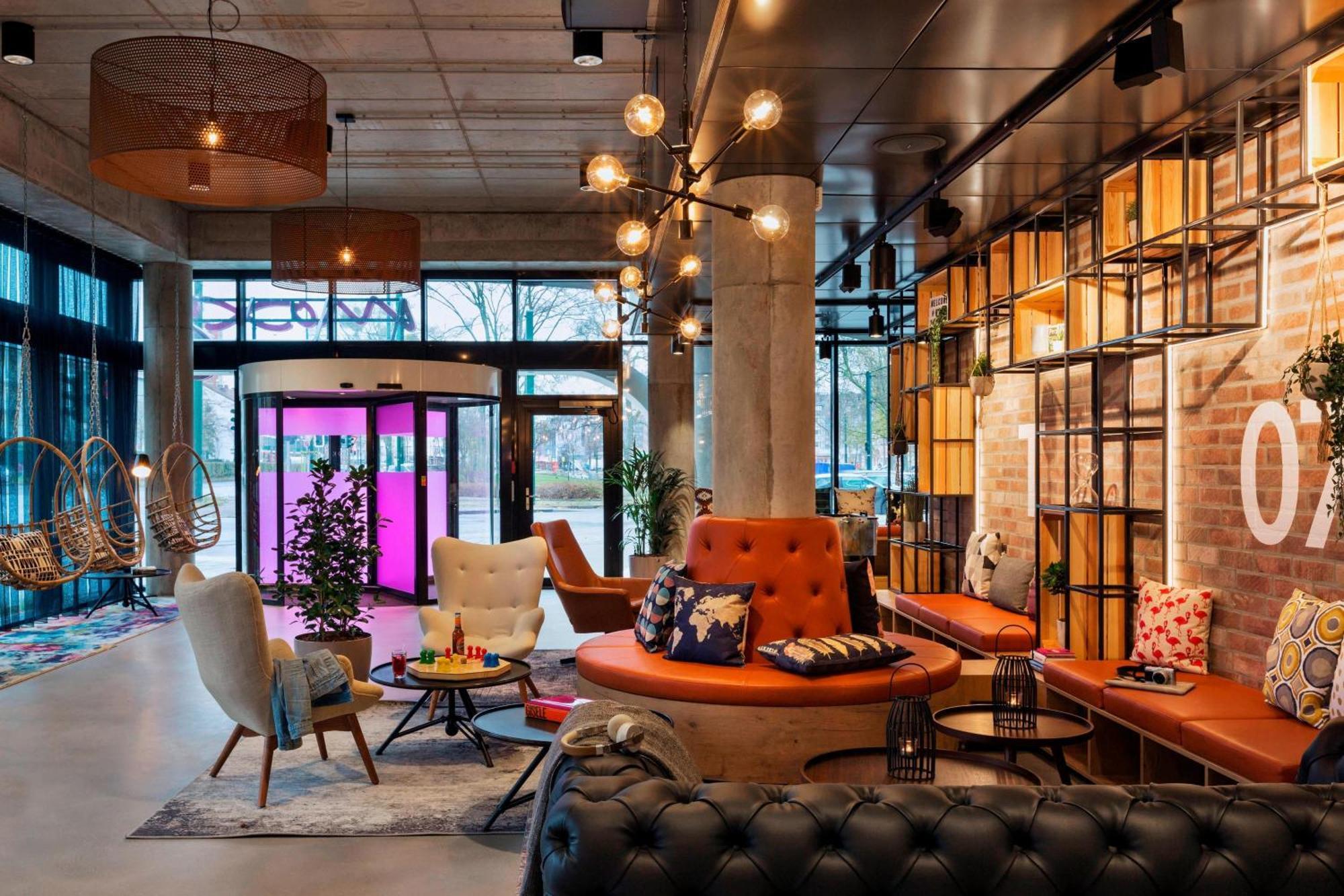 Moxy Duesseldorf South Hotel Luaran gambar