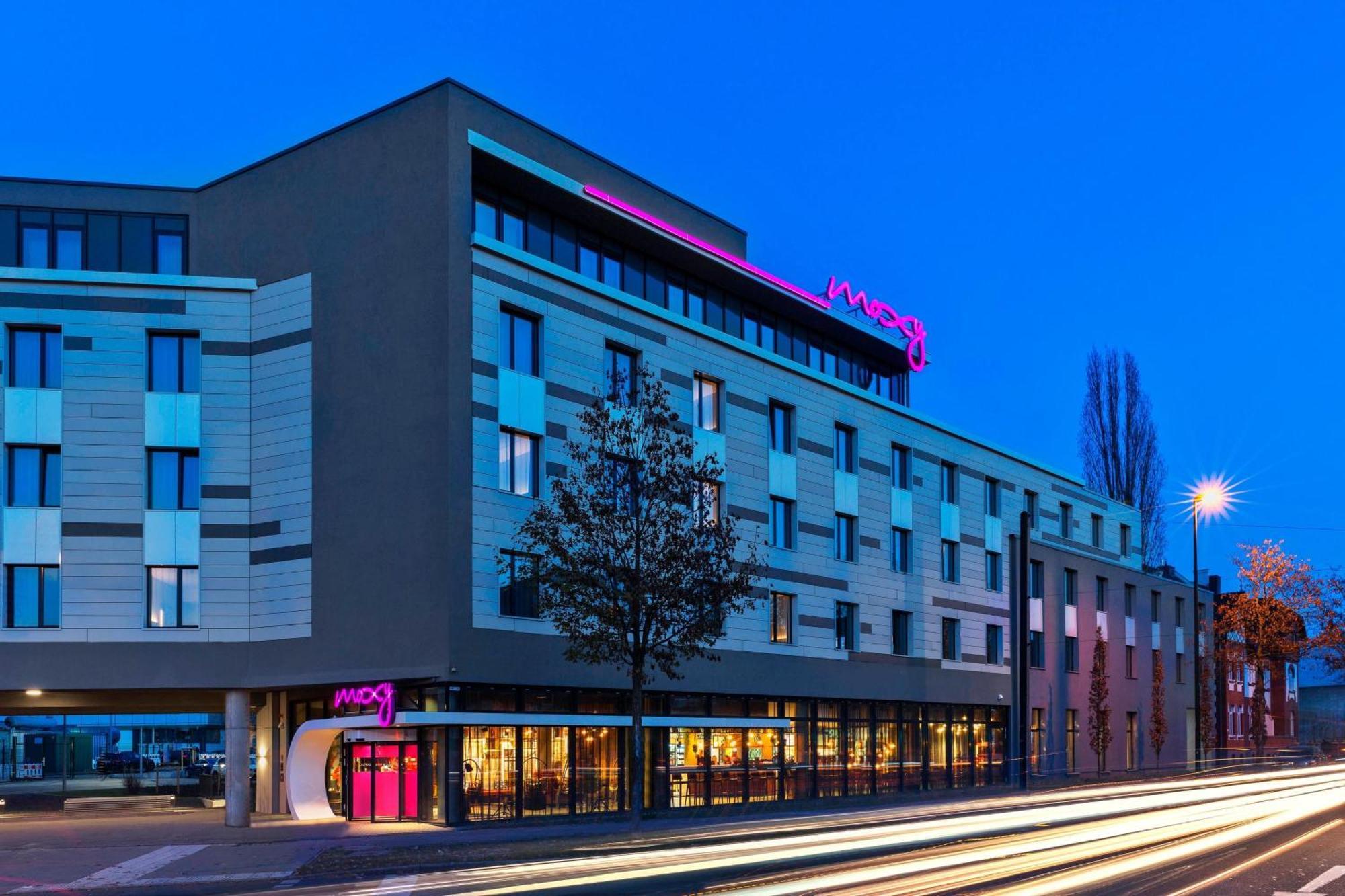 Moxy Duesseldorf South Hotel Luaran gambar